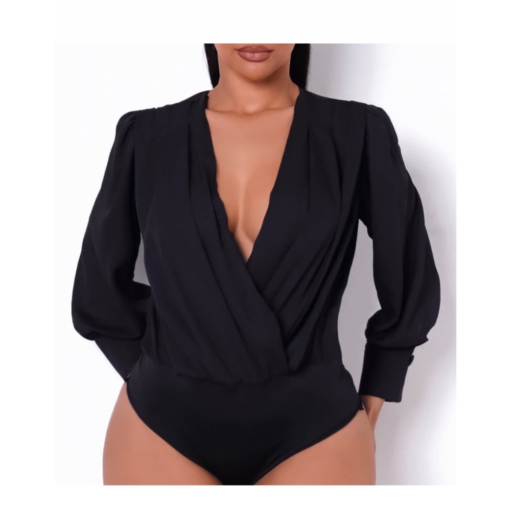 Deep V bodysuit black